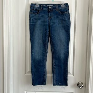 Denver Hayes midrise raw edge boyfriend jeans size 4